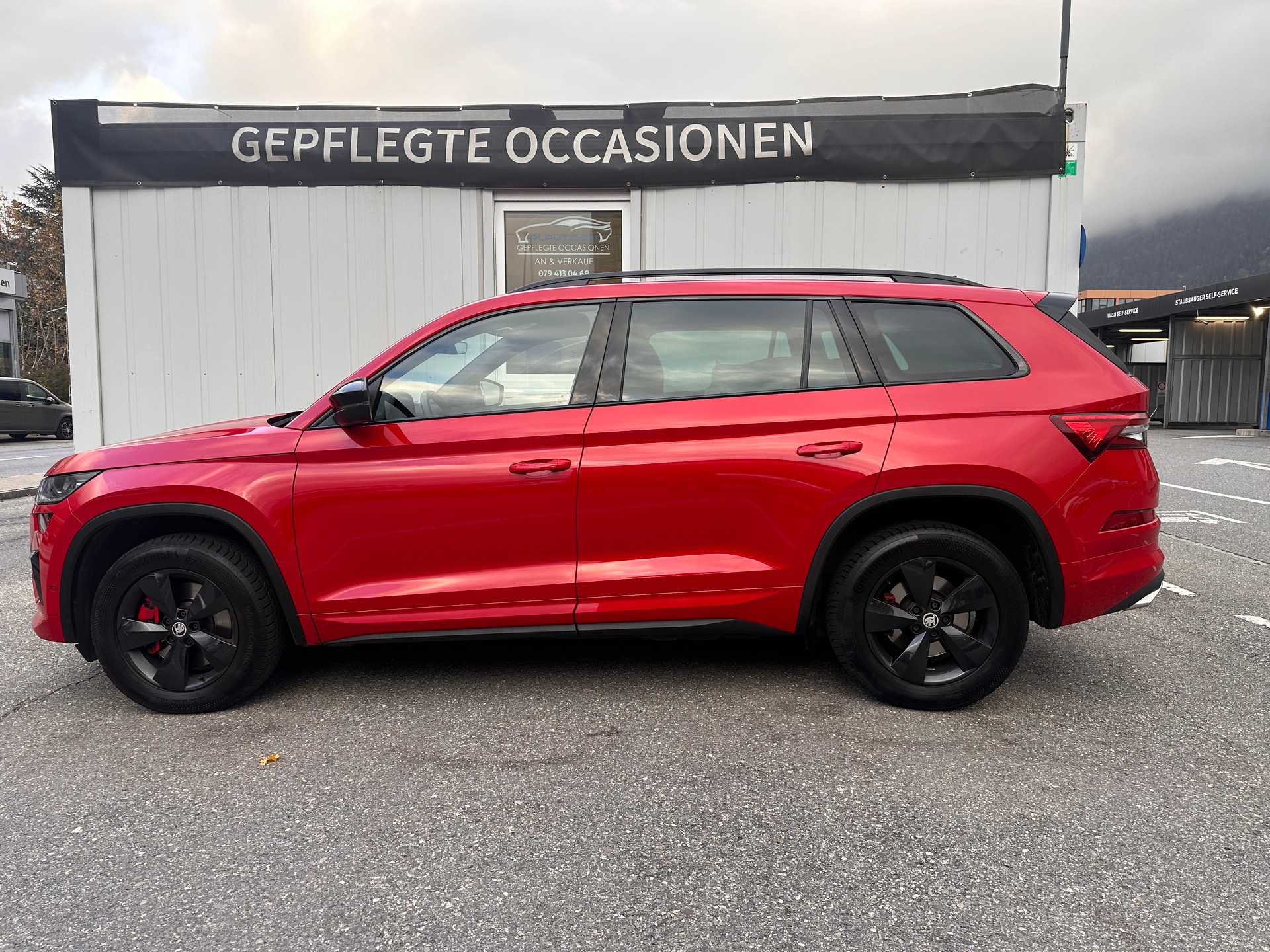SKODA SKODA Kodiaq RS 4x4 PANORAMA * AHK * CH * 20" ALU* 8 FACH*STANDHEIZUNG*-image-27
