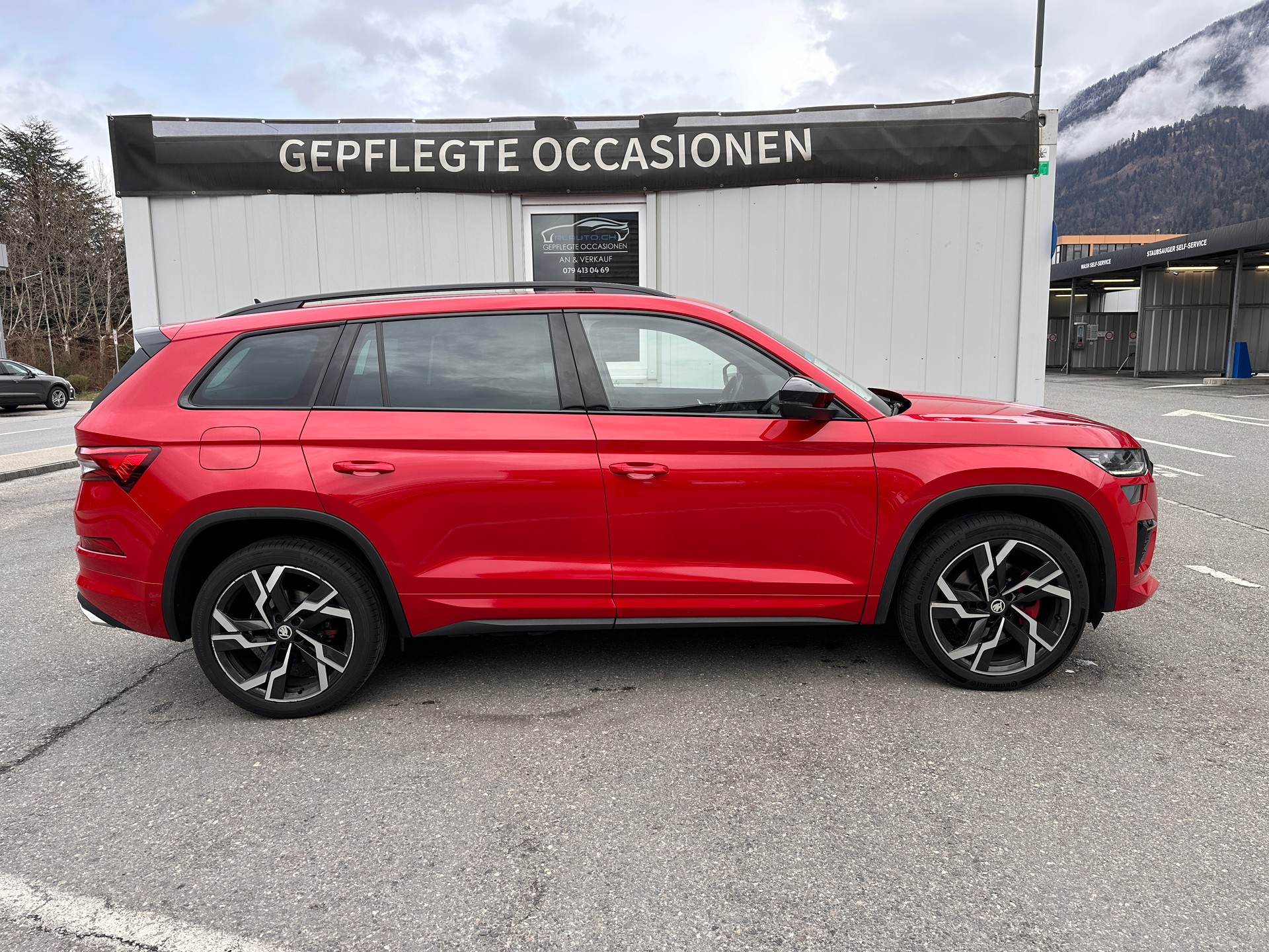 SKODA SKODA Kodiaq RS 4x4 PANORAMA * AHK * CH * 20" ALU*-showroom-element-1