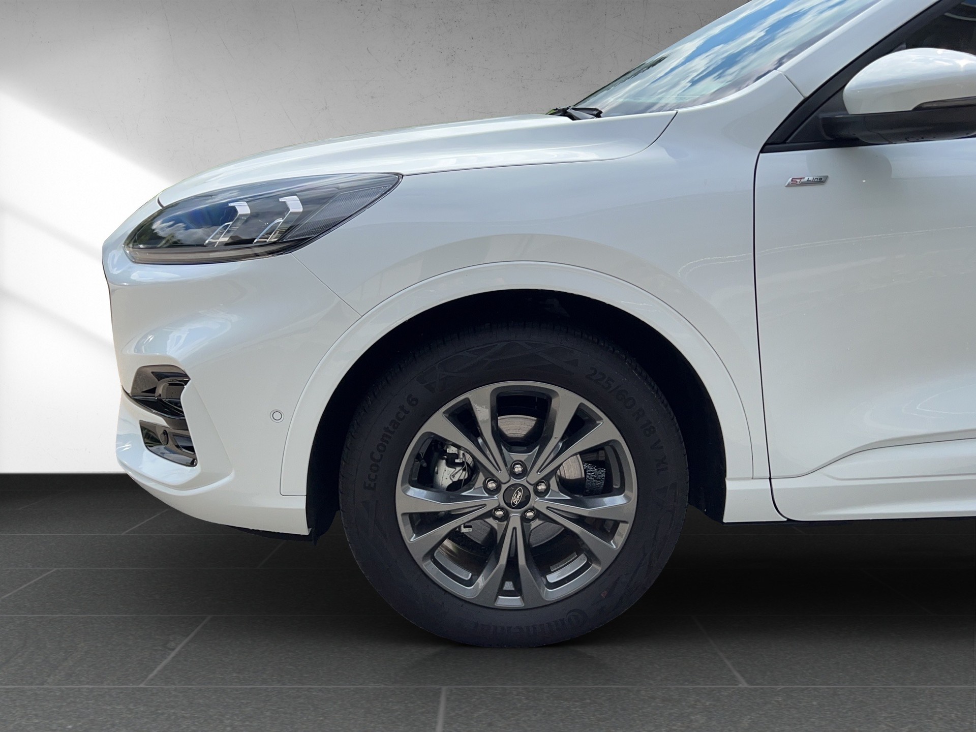 FORD Kuga 2.0 TDCi EcoBlue ST-Line 4WD-image-12
