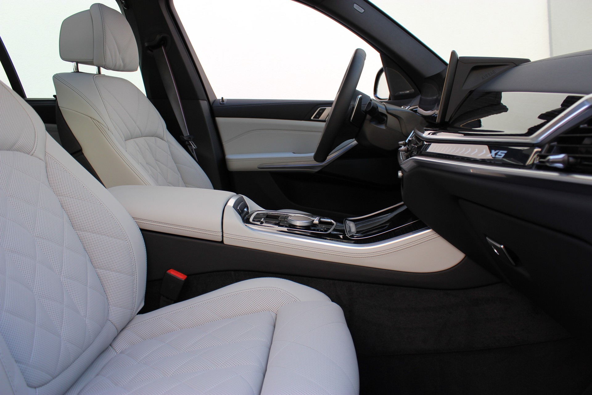 BMW X5 xDrive50e M Sport Pro *0.9%-LEASINGAKTION*-image-3