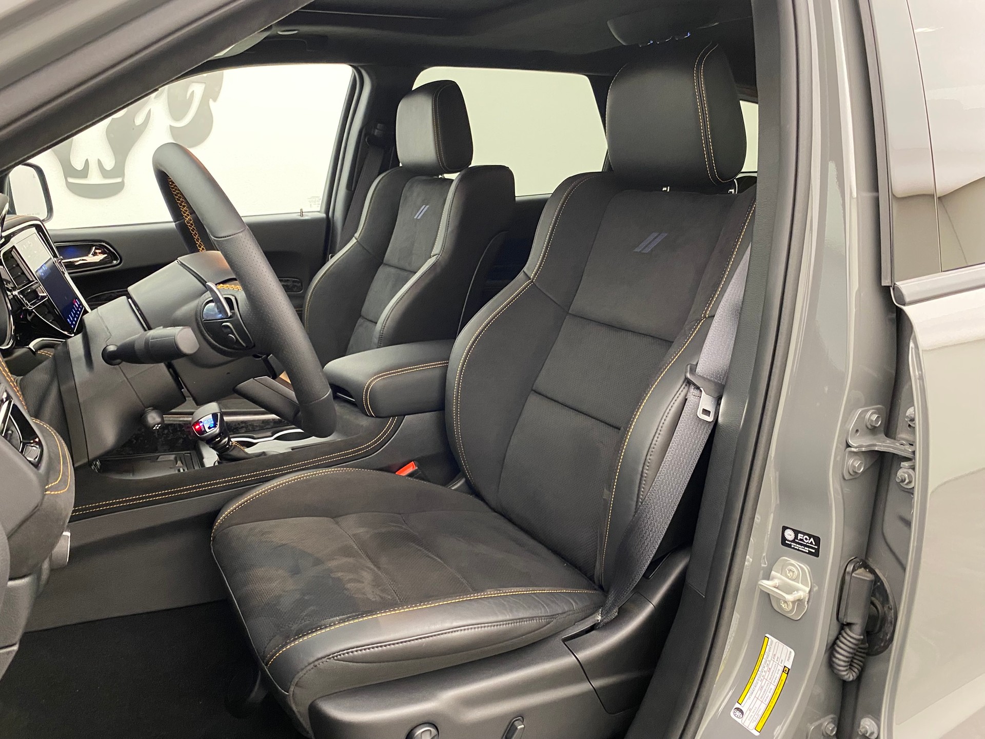 DODGE Durango R/T TowNGo Hemi Orange P.-image-10