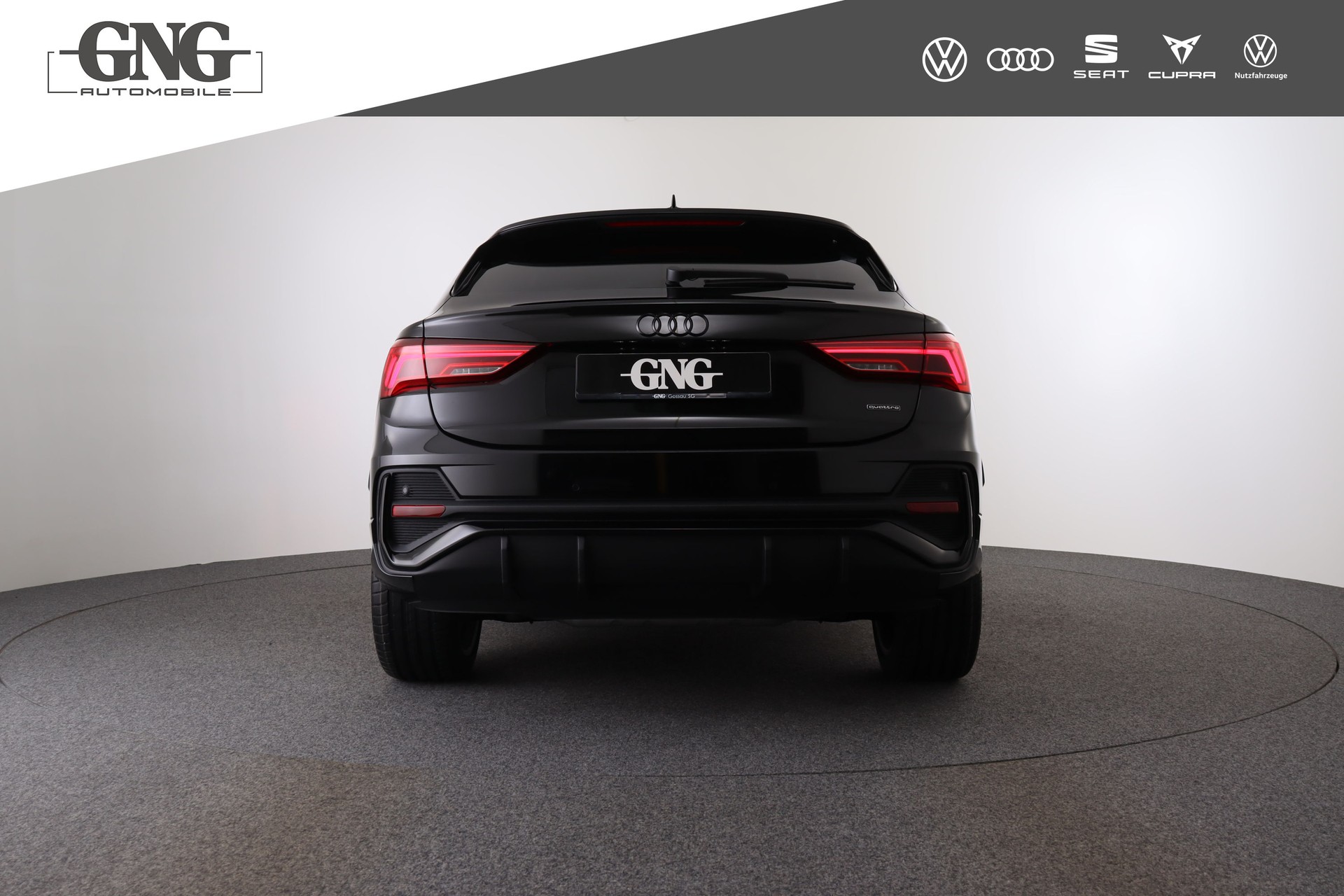 AUDI Q3 Sportback 40 TFSI S line quattro S-tronic-image-3