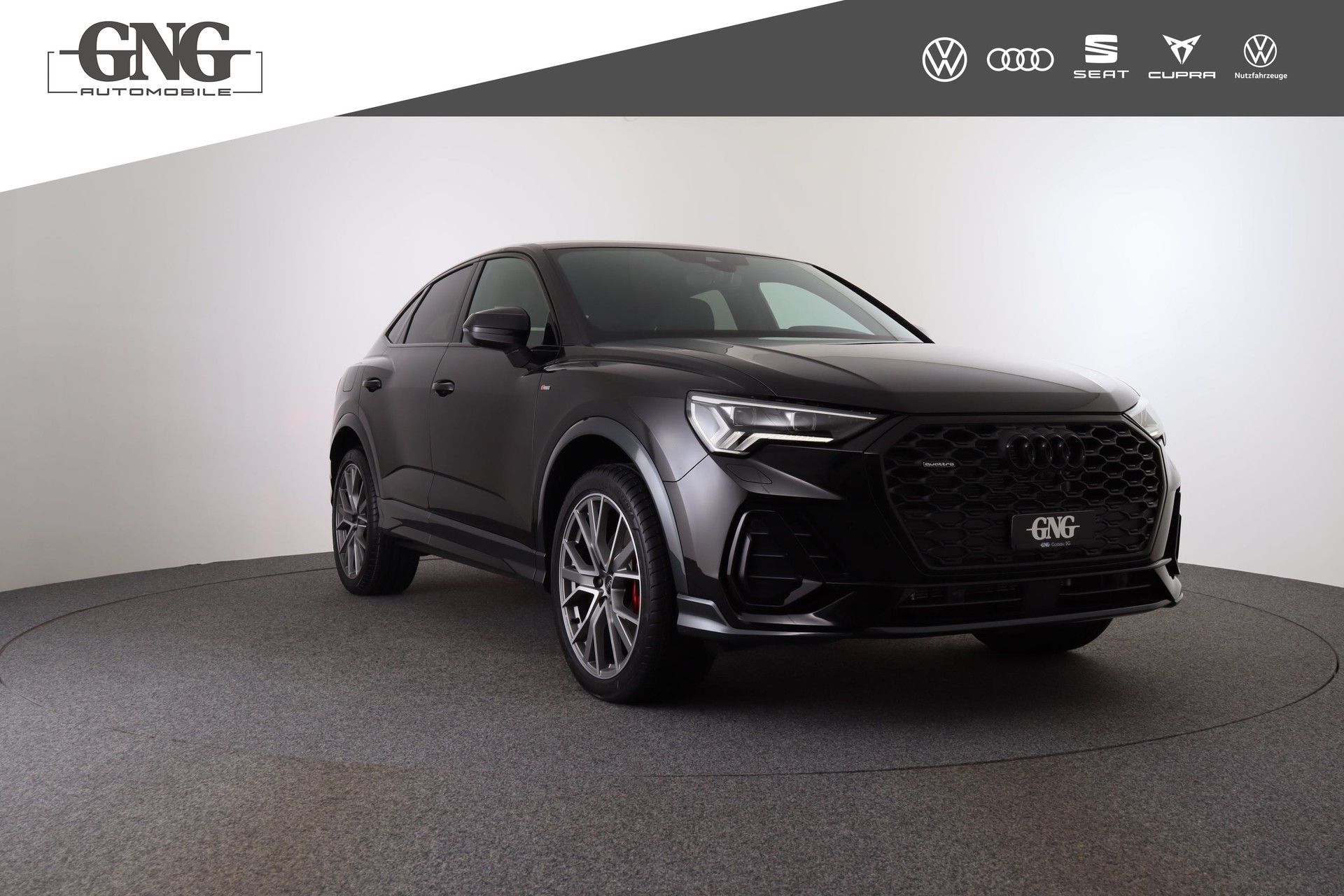 AUDI Q3 Sportback 40 TFSI S line quattro S-tronic-image-6