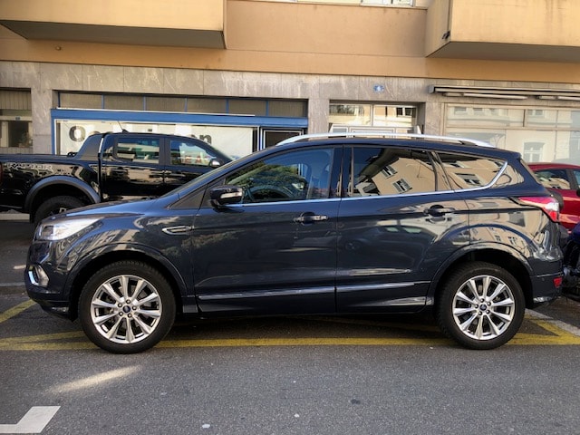 FORD Kuga 2.0 EcoB Vignale-image-1