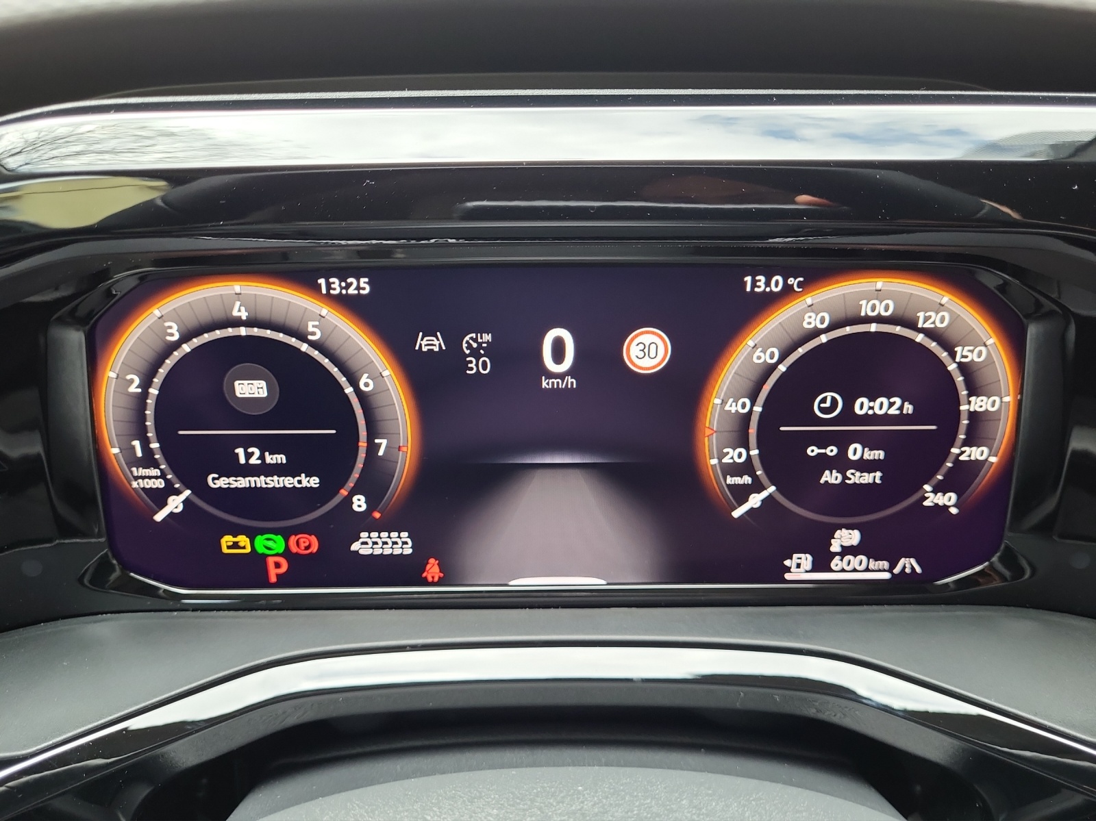 VW Multivan Life Edition 2.0TSI 204PS DSG-image-13