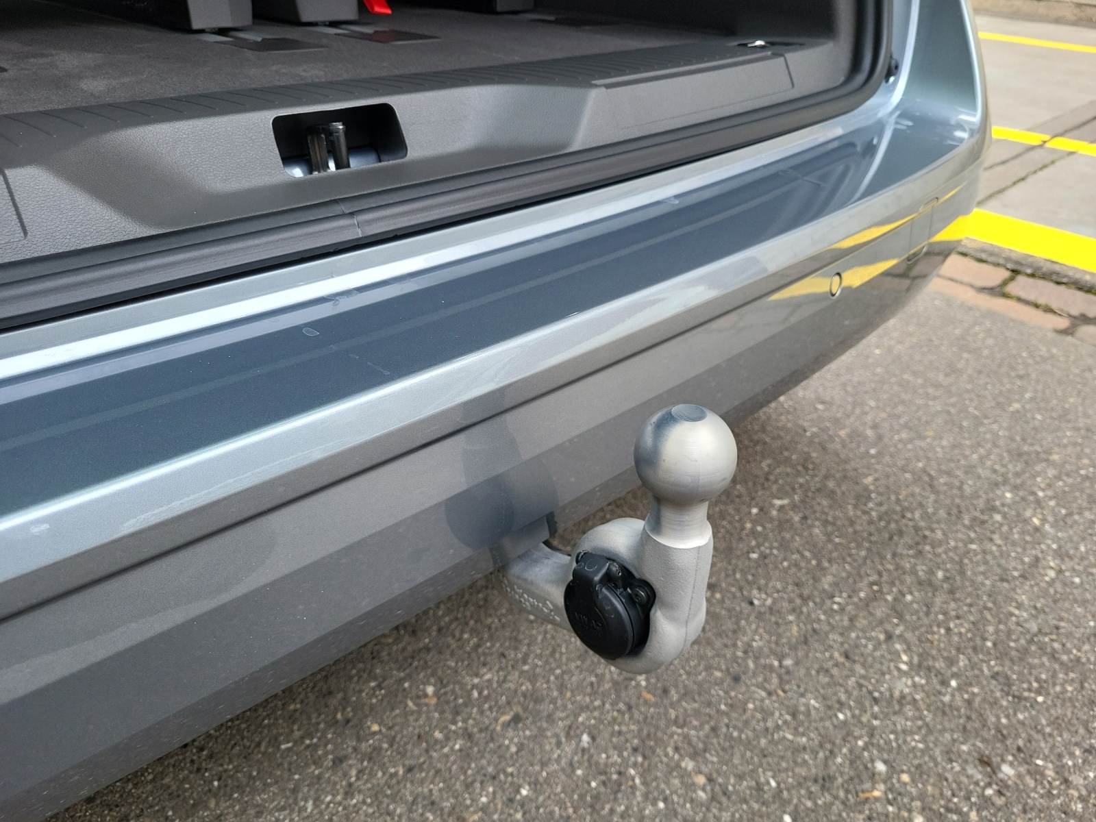 VW Multivan Life Edition 2.0TSI 204PS DSG-image-19
