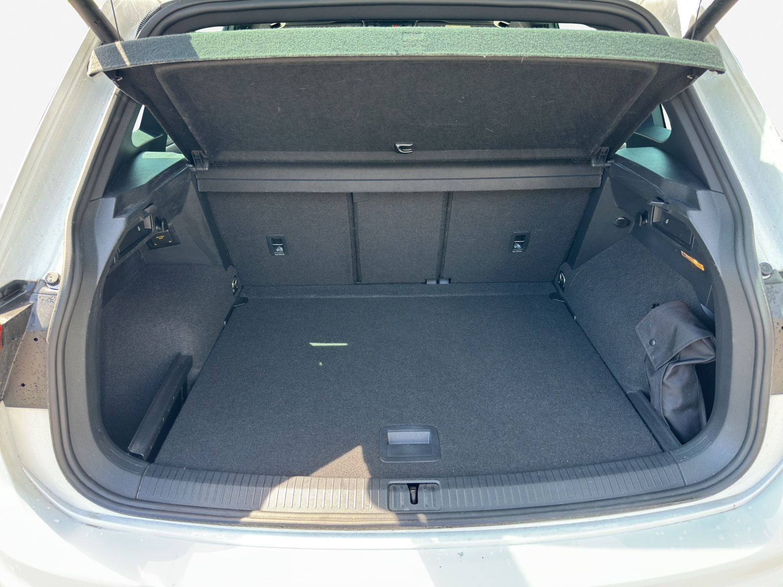 VW Tiguan 2.0TSI R-Line 4Motion DSG-image-11