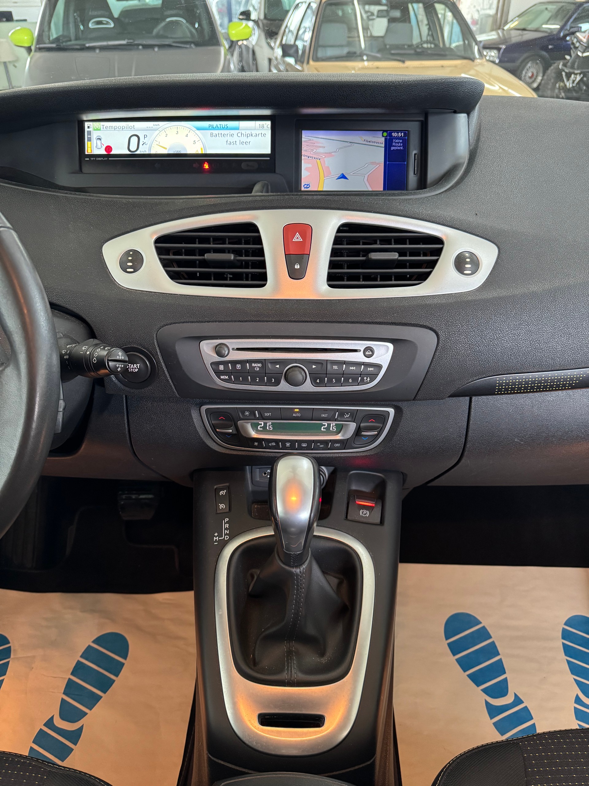 RENAULT Scénic 2.0 dCi Dynamique Automatic-image-20