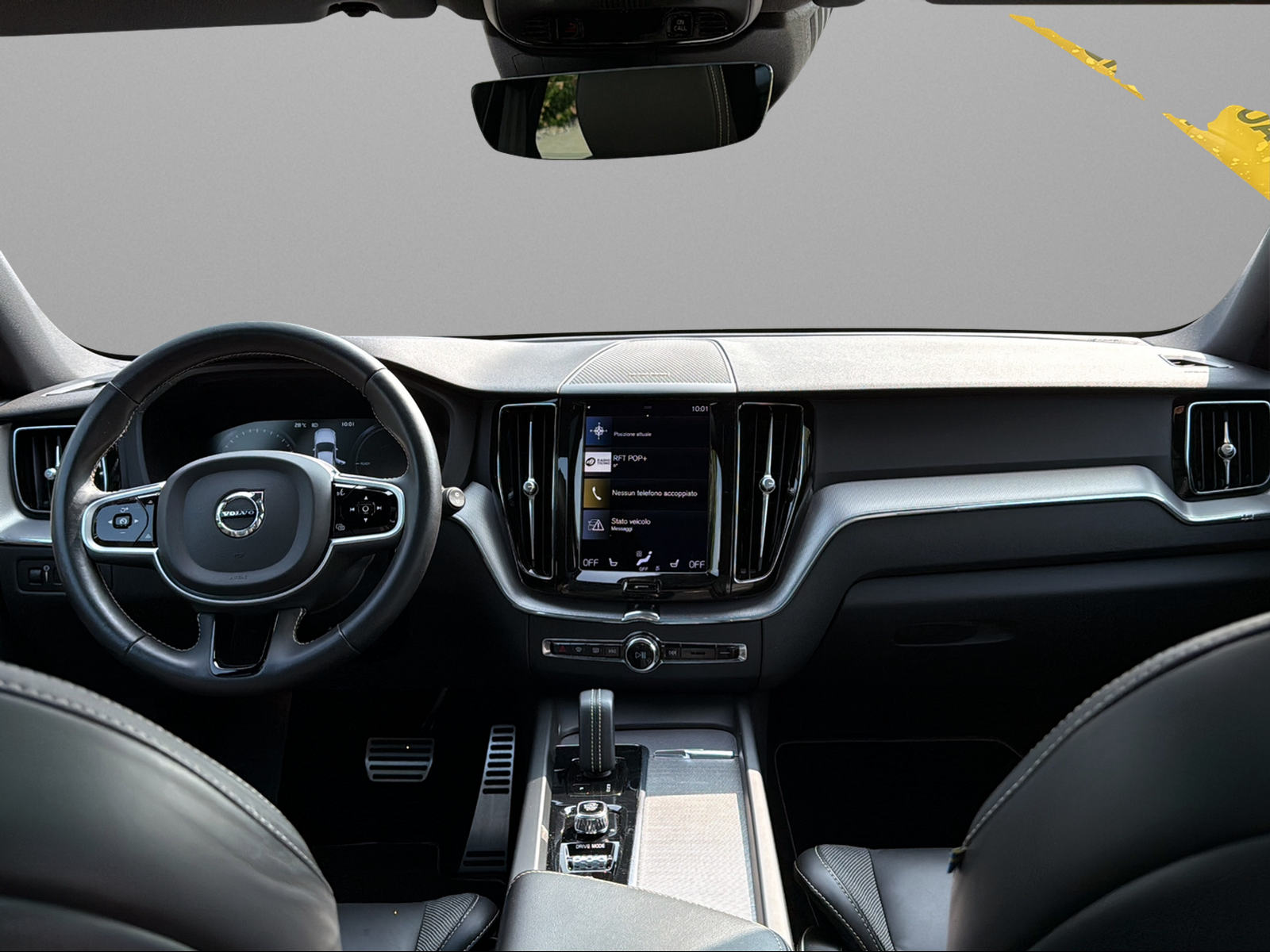 VOLVO XC60 T6 eAWD R-Design Expression Geartronic-image-8