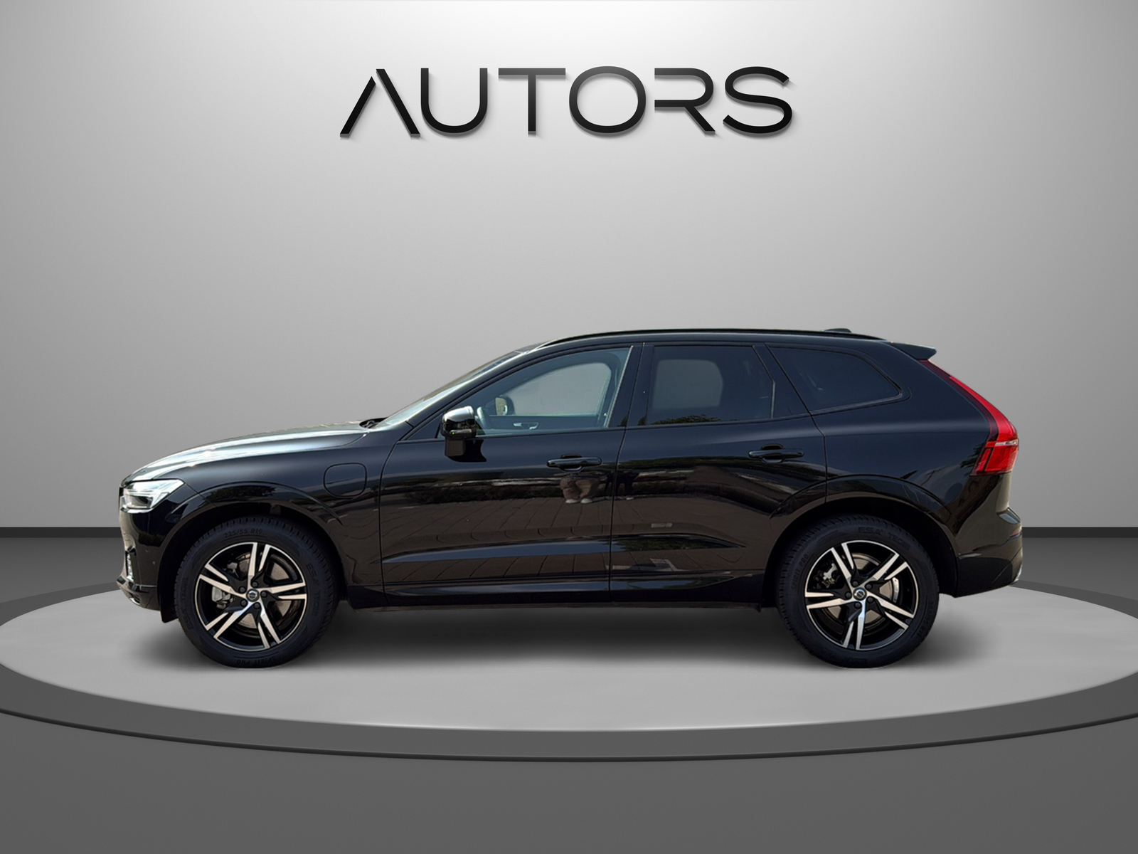 VOLVO XC60 T6 eAWD R-Design Expression Geartronic-image-3