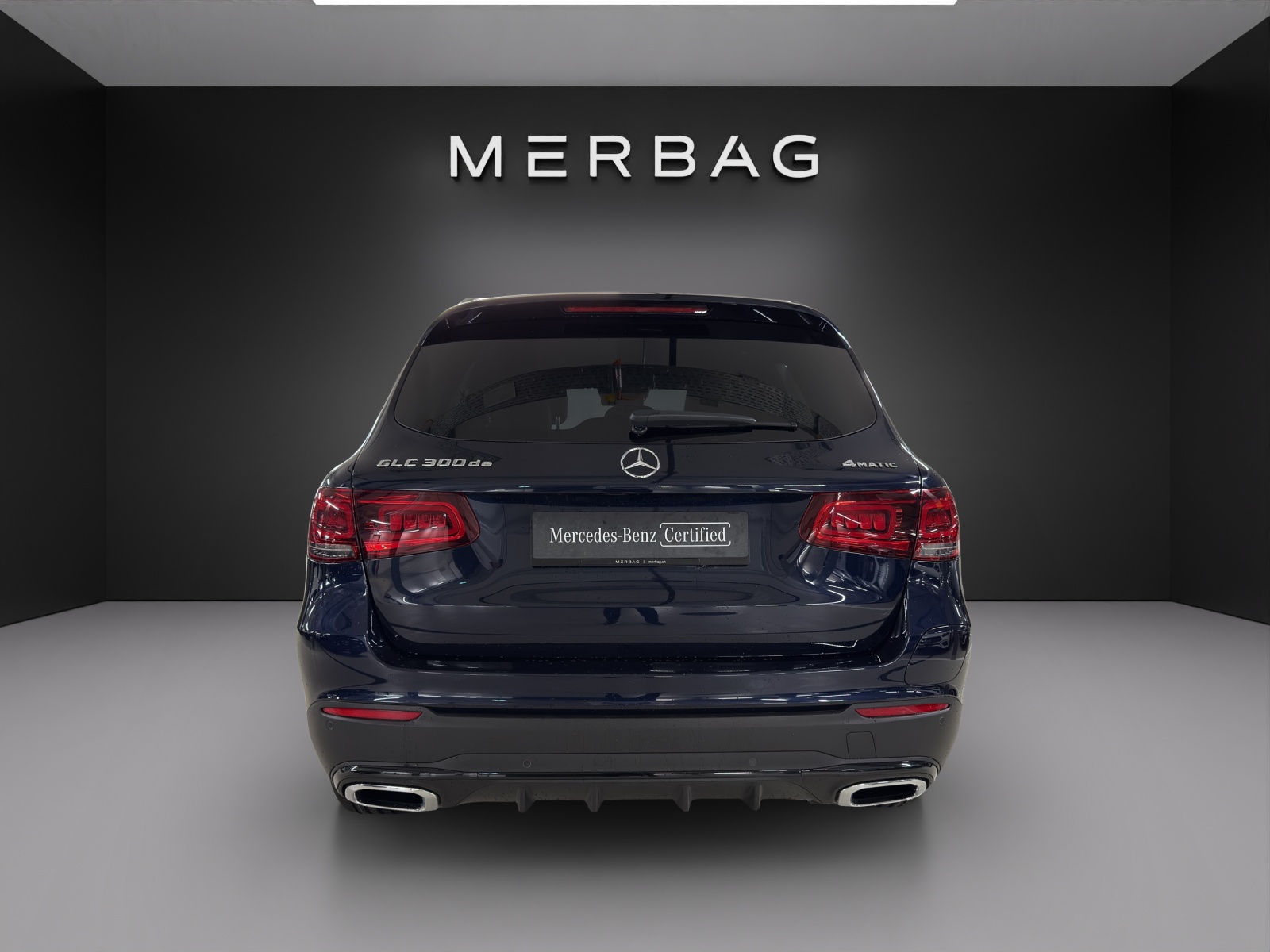 MERCEDES-BENZ GLC 300 de AMG Line 4Matic 9G-Tronic-image-6