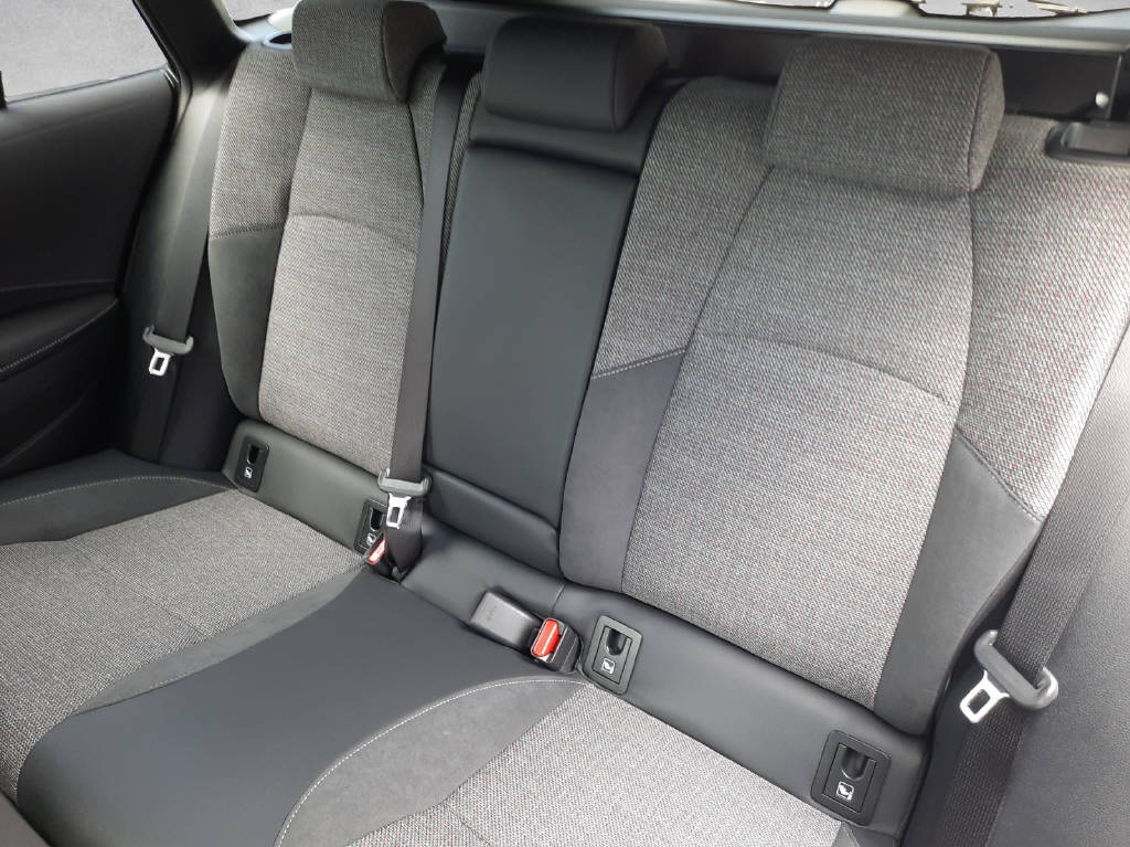TOYOTA Corolla Touring Sports 2.0 HSD Trend-image-6