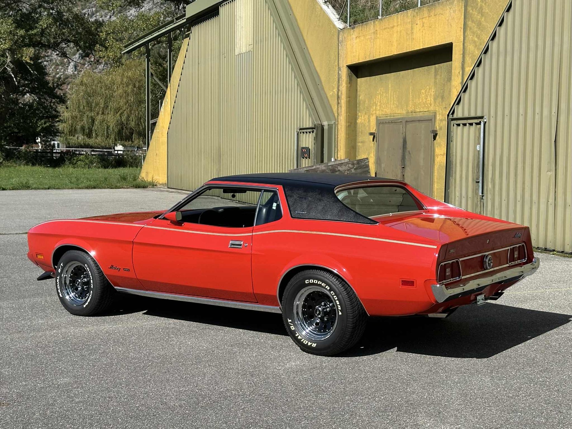 FORD Grandé-image-1
