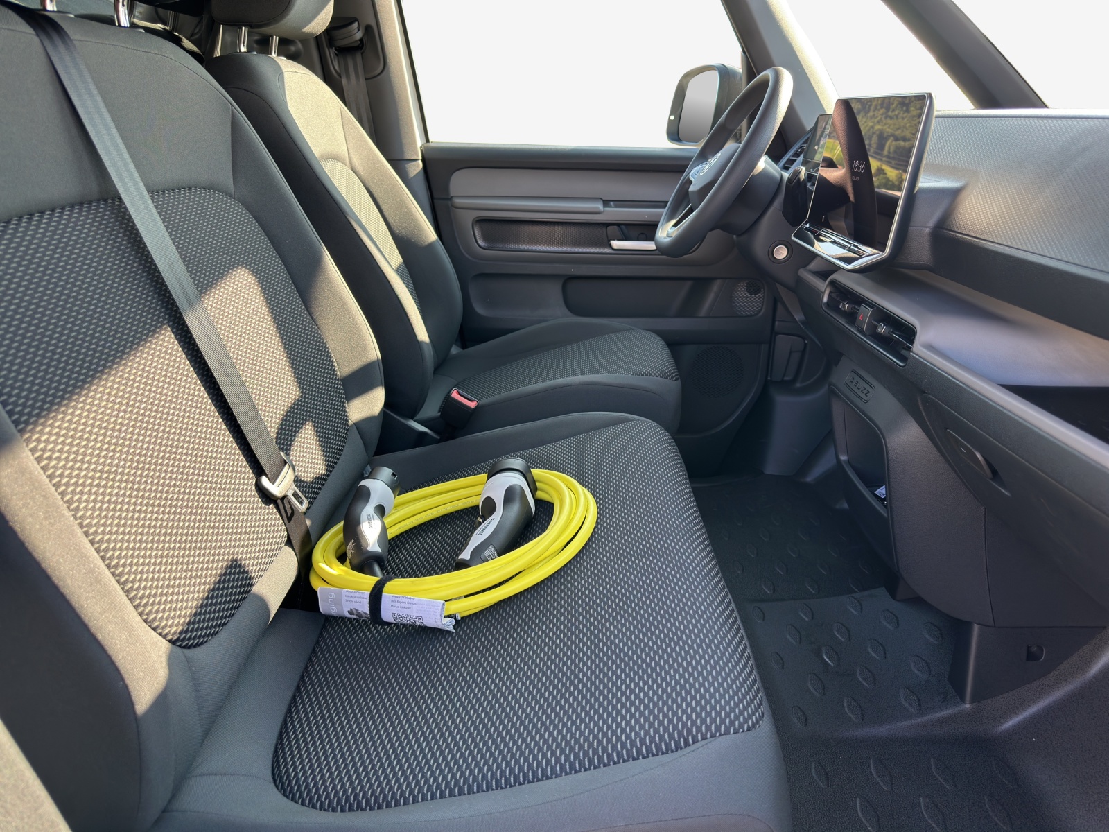 VW ID. Buzz Cargo Pro-image-8