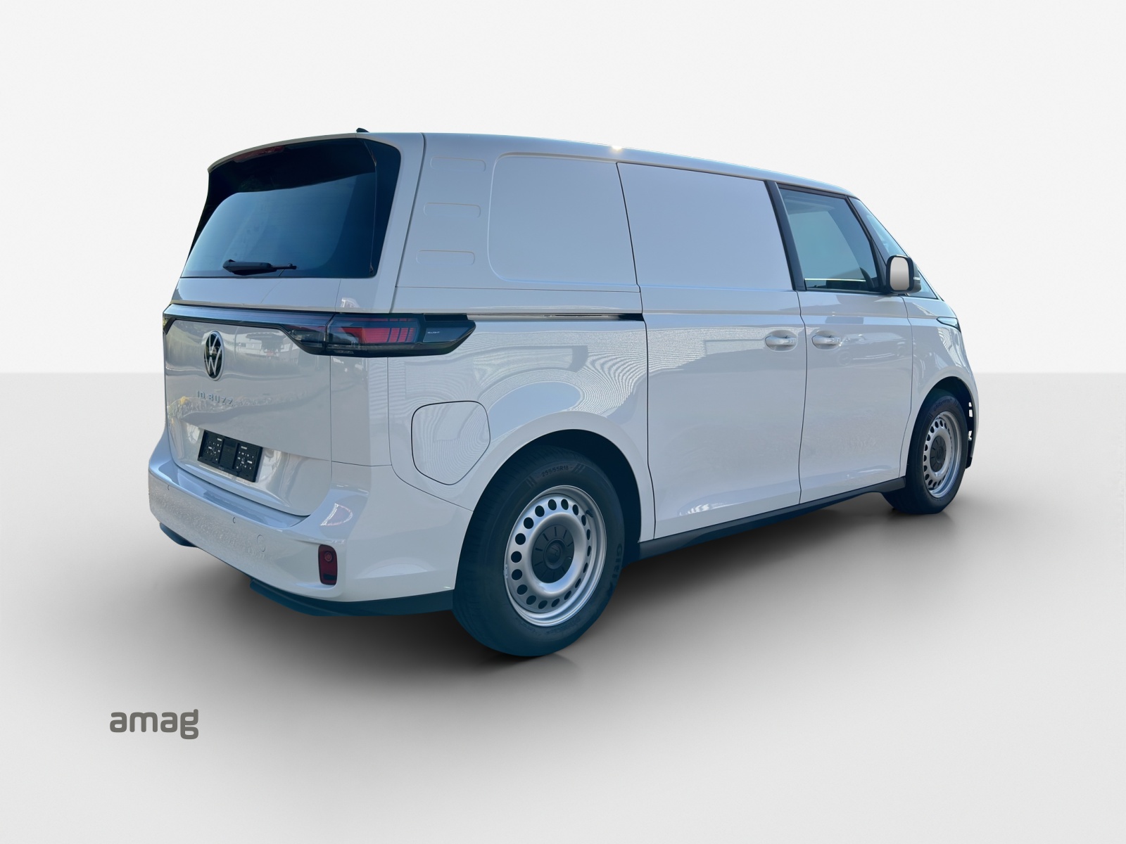 VW ID. Buzz Cargo Pro-image-4