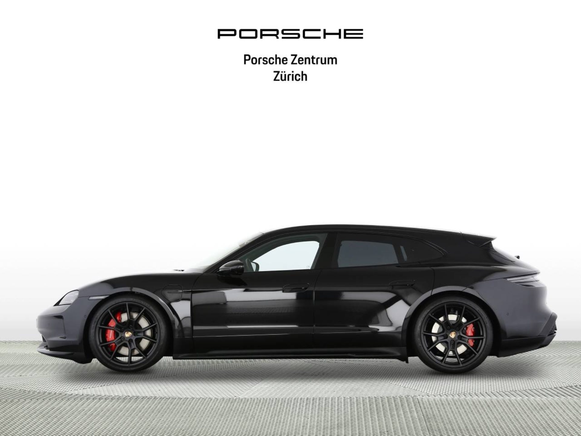 PORSCHE Taycan GTS Sport Turismo-image-1