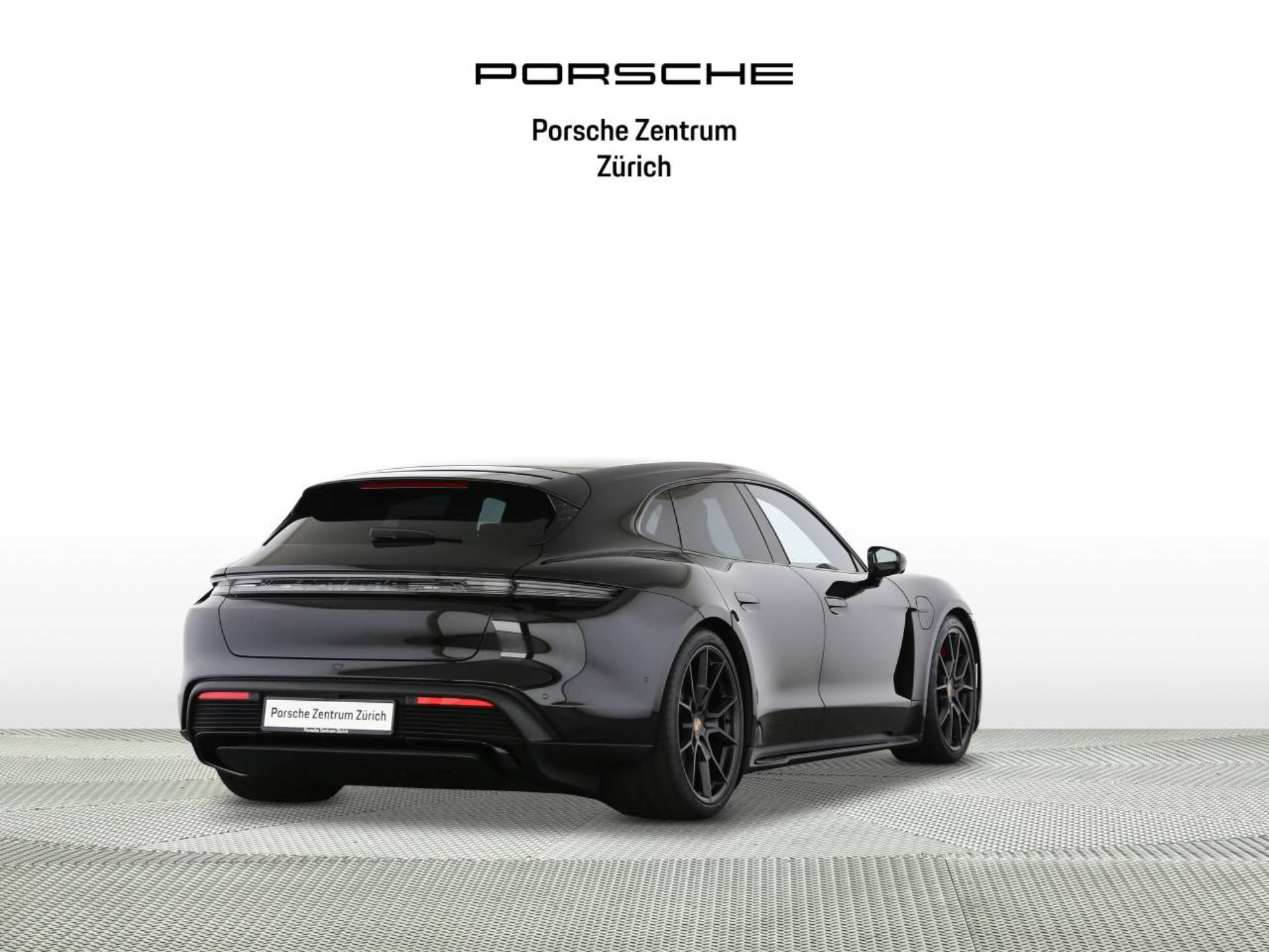 PORSCHE Taycan GTS Sport Turismo-image-2