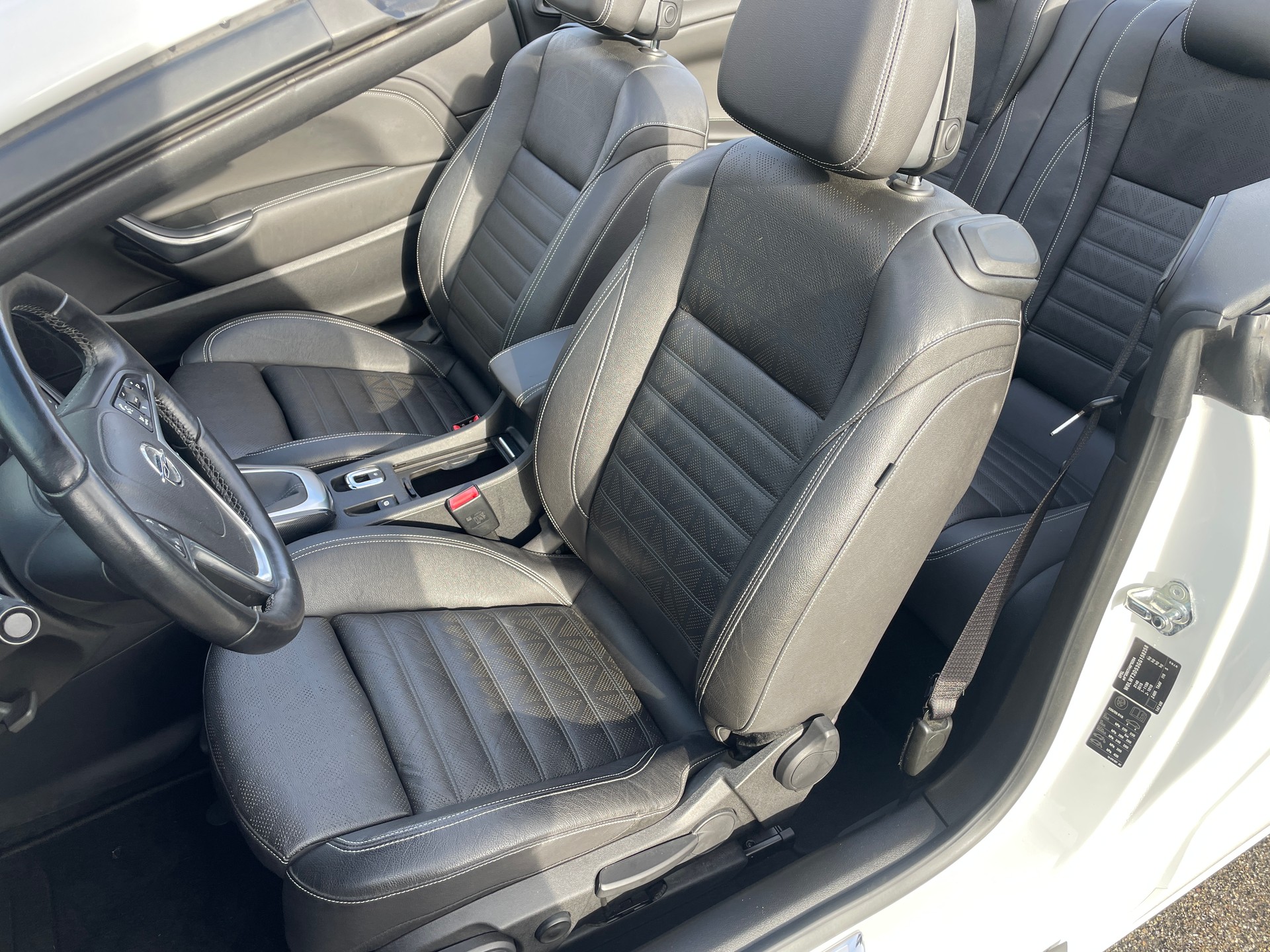 OPEL Cascada 1.6i 16V Cosmo-image-7