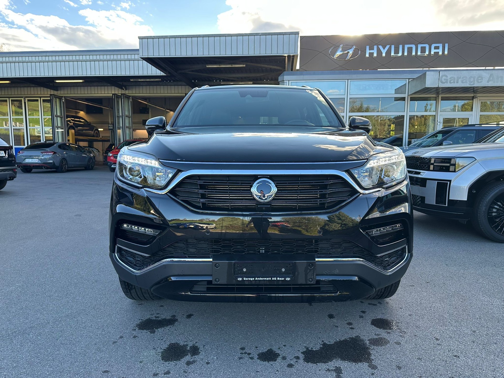 KGM-SsangYong Rexton RX220 e-XDi Sapphire 4WD-showroom-element-1