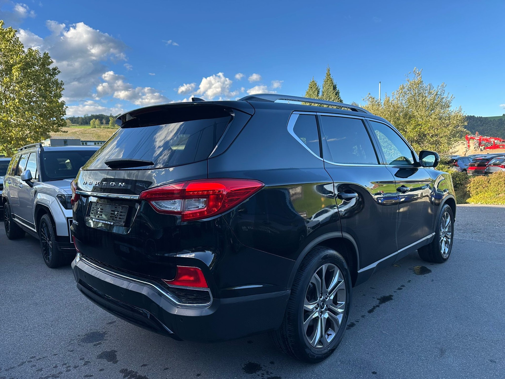 KGM-SsangYong Rexton RX220 e-XDi Sapphire 4WD-showroom-element-3