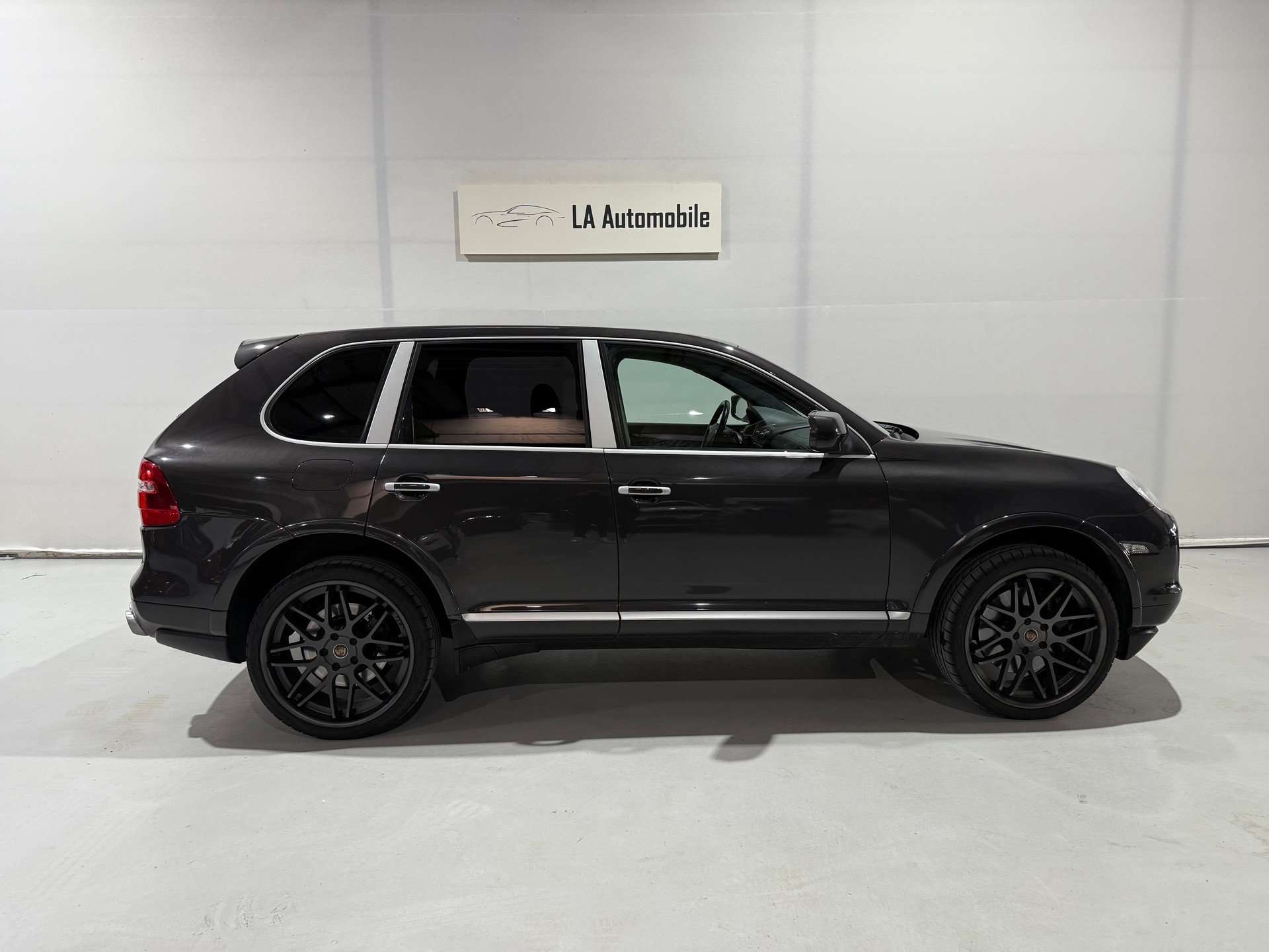 PORSCHE Cayenne Turbo S-image-6