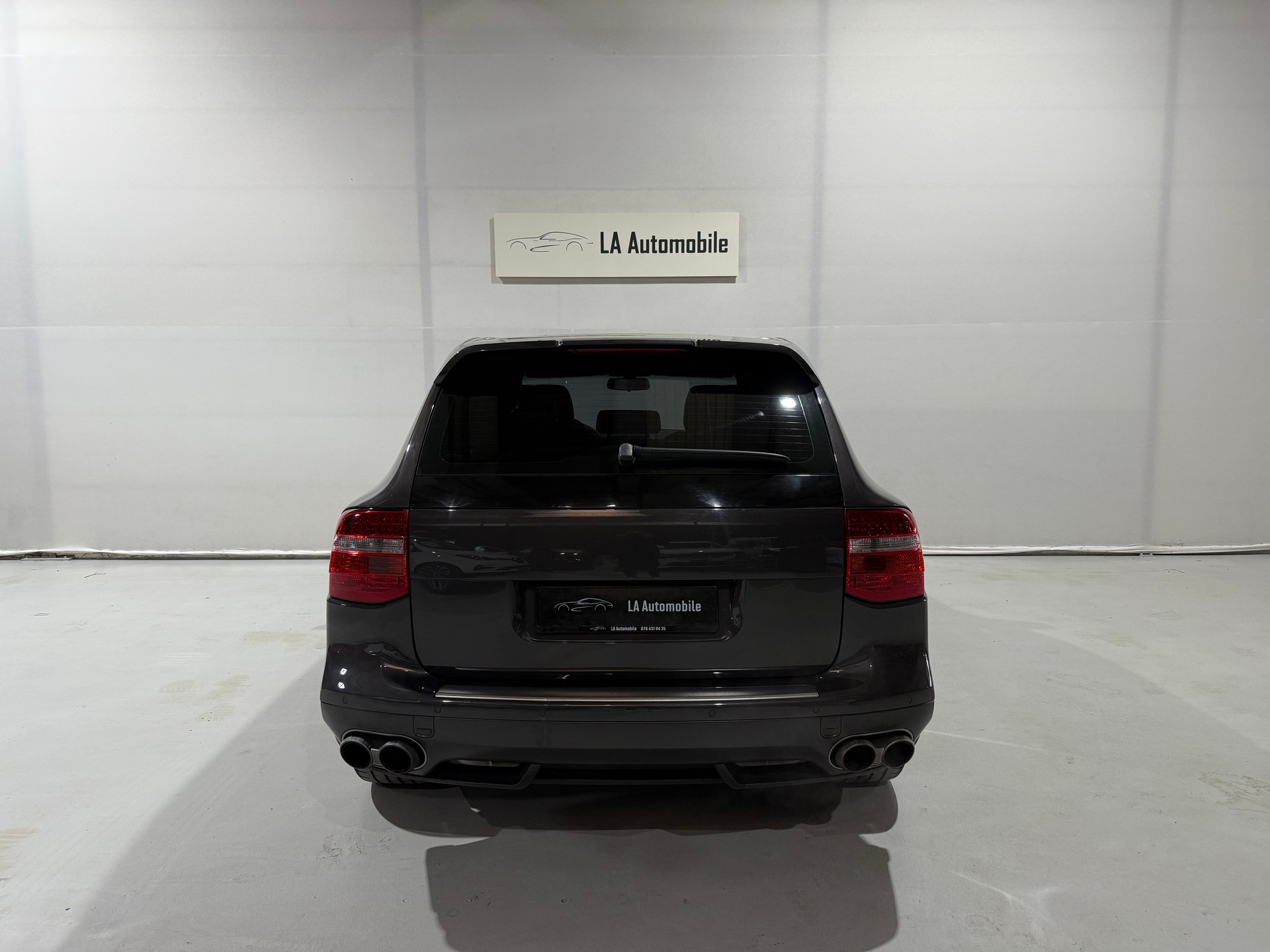 PORSCHE Cayenne Turbo S-image-7