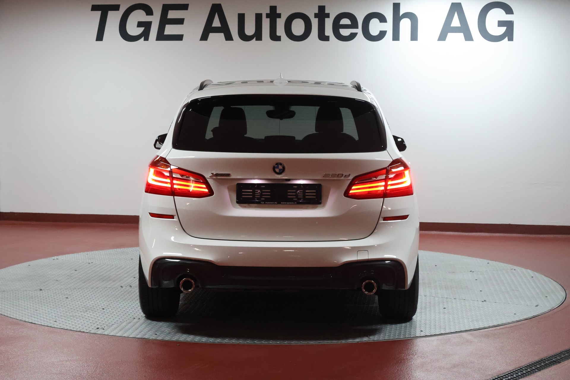 BMW 220d xDrive Active Tourer Steptronic M Sport-image-20