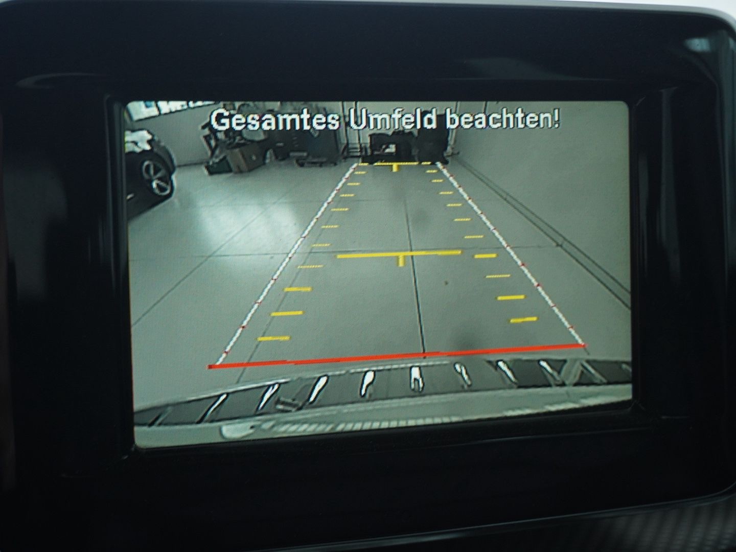 MERCEDES-BENZ GLA 200 CDI Swiss Star Edition Style 4Matic 7G-DCT-image-6