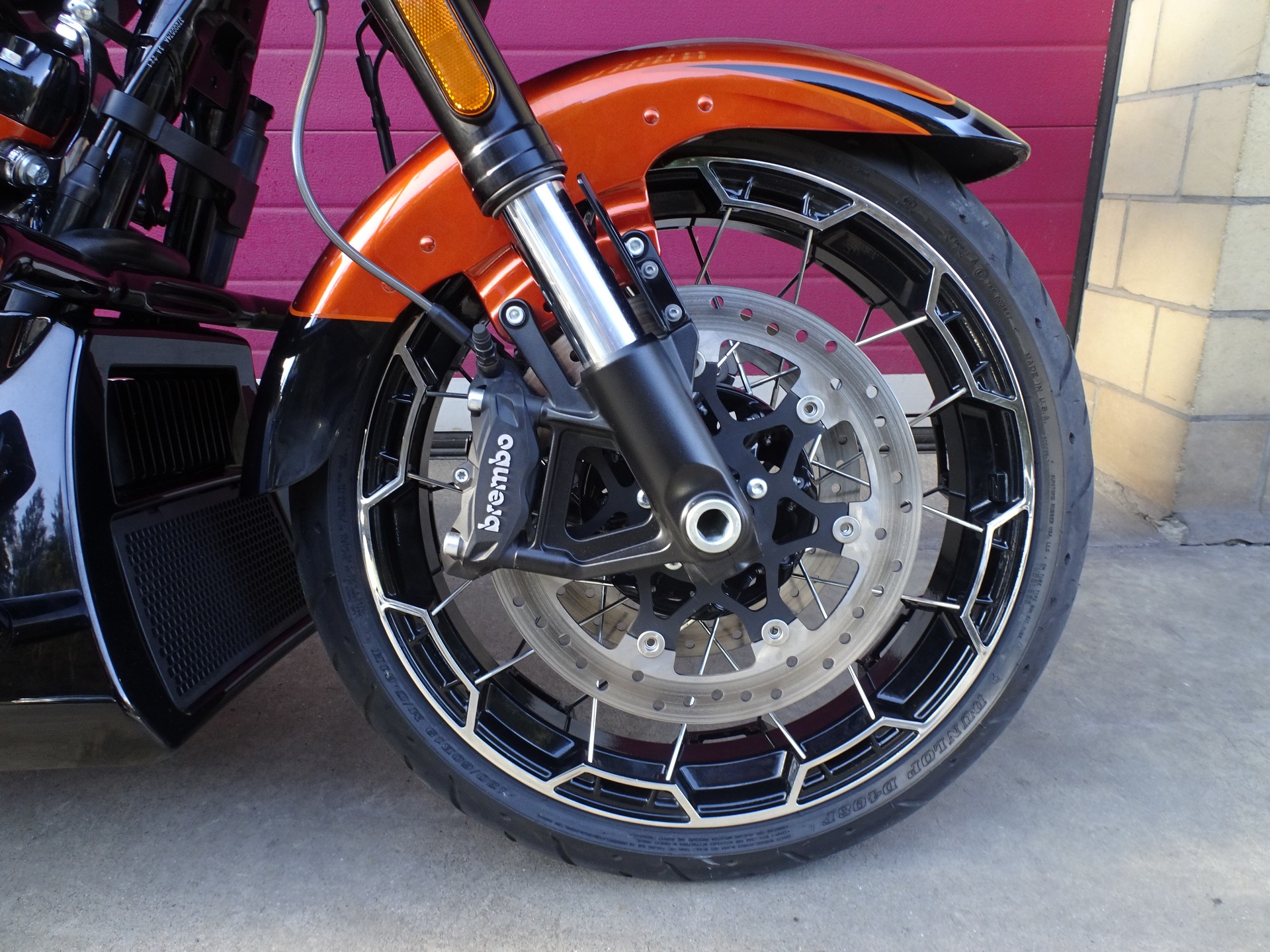 HARLEY-DAVIDSON FLHXSE Street Glide CVO 121-showroom-element-1