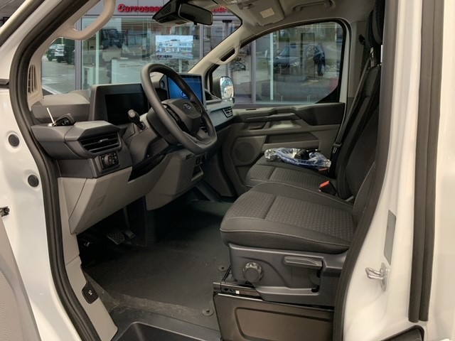 FORD Transit C Van 320 L1 2.5 Duratec 233 Trend PHEV-image-6
