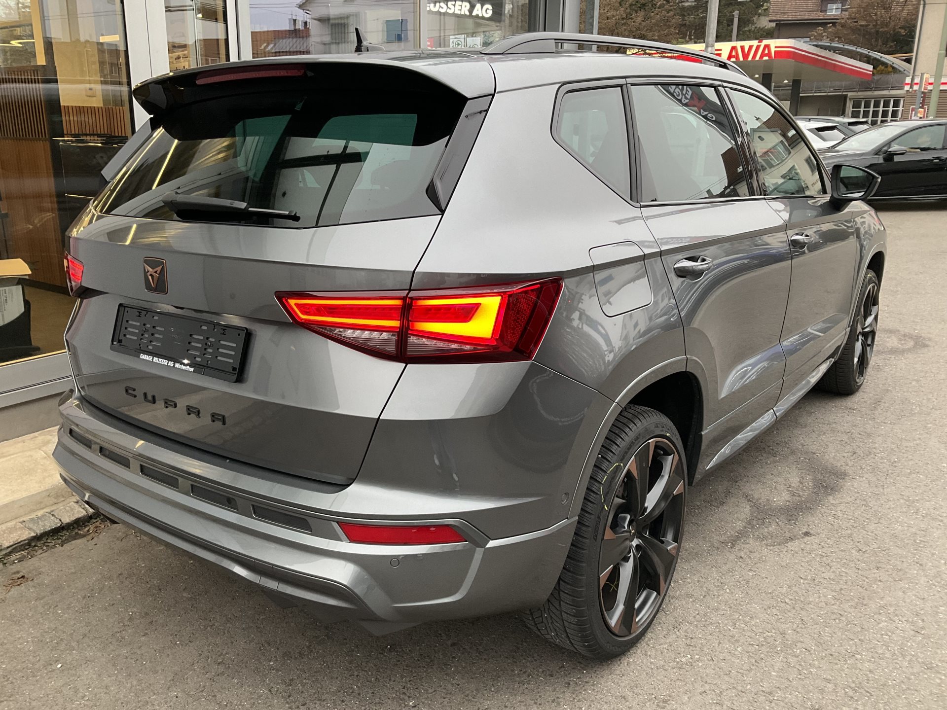 CUPRA Ateca 1.5 TSI *** ANHÄNGERKUPPLUNG & PANORAMADACH ***-image-3