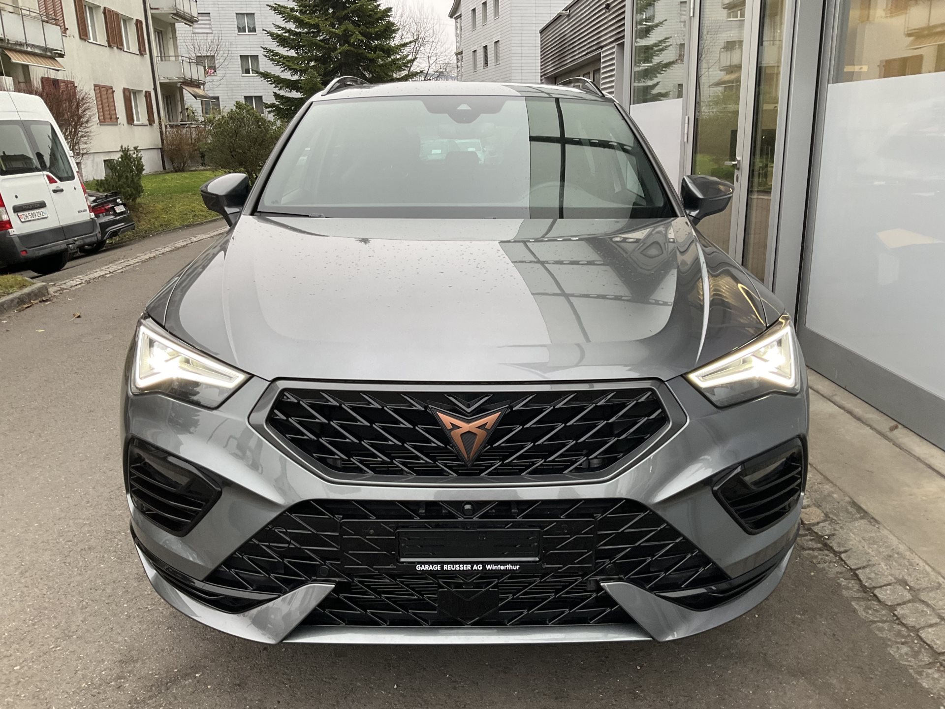 CUPRA Ateca 1.5 TSI *** ANHÄNGERKUPPLUNG & PANORAMADACH ***-image-1
