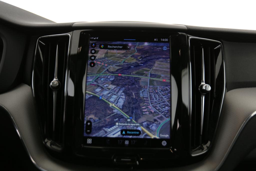 VOLVO XC60 2.0 T6 TE R-Design eAWD-image-6