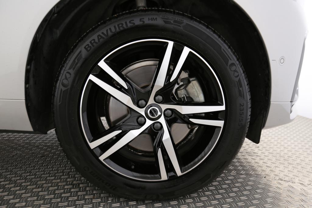 VOLVO XC60 2.0 T6 TE R-Design eAWD-image-12