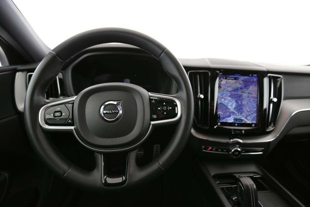VOLVO XC60 2.0 T6 TE R-Design eAWD-image-5