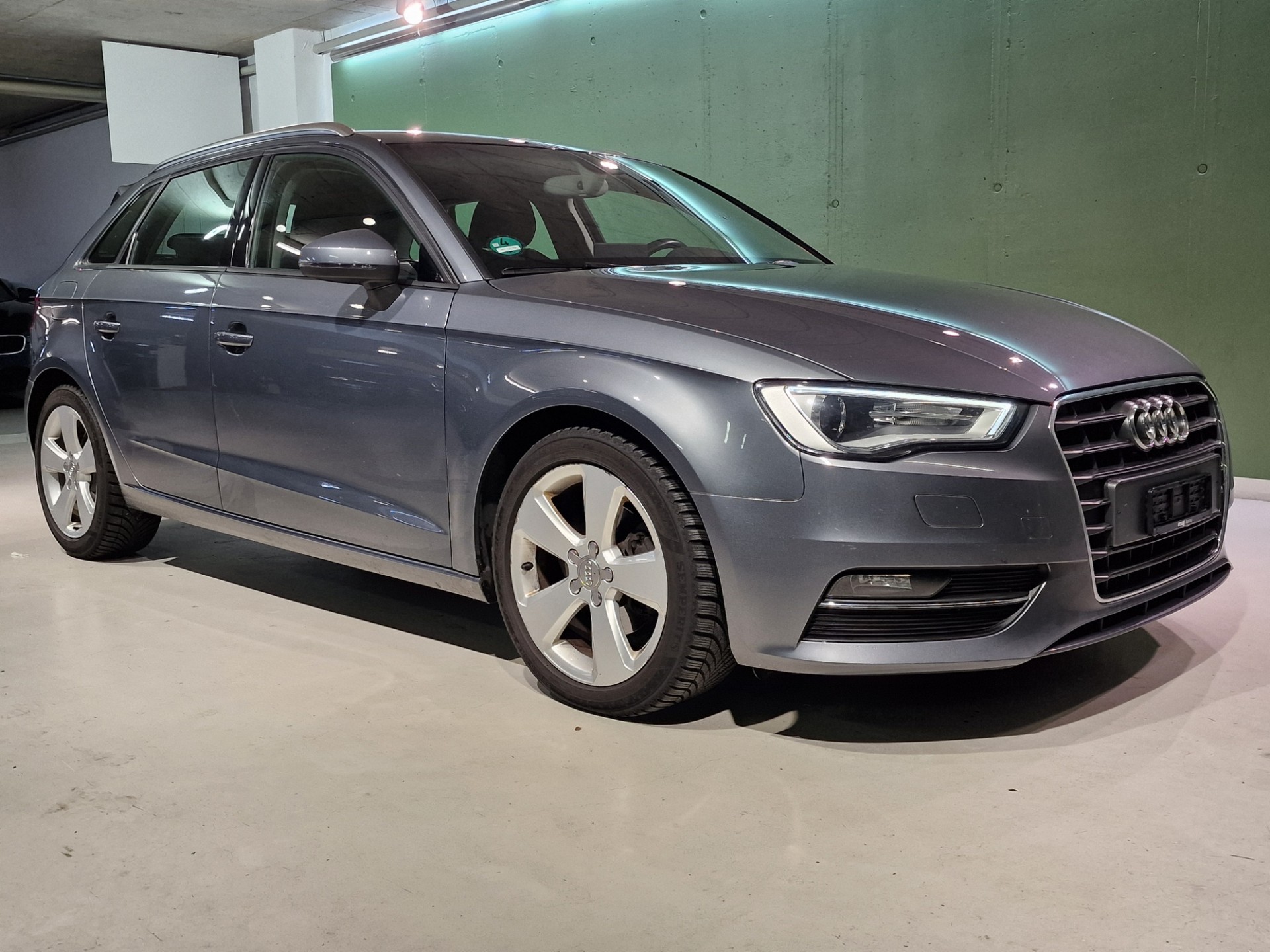 AUDI A3 Limousine 2.0 TDI Ambition-image-0