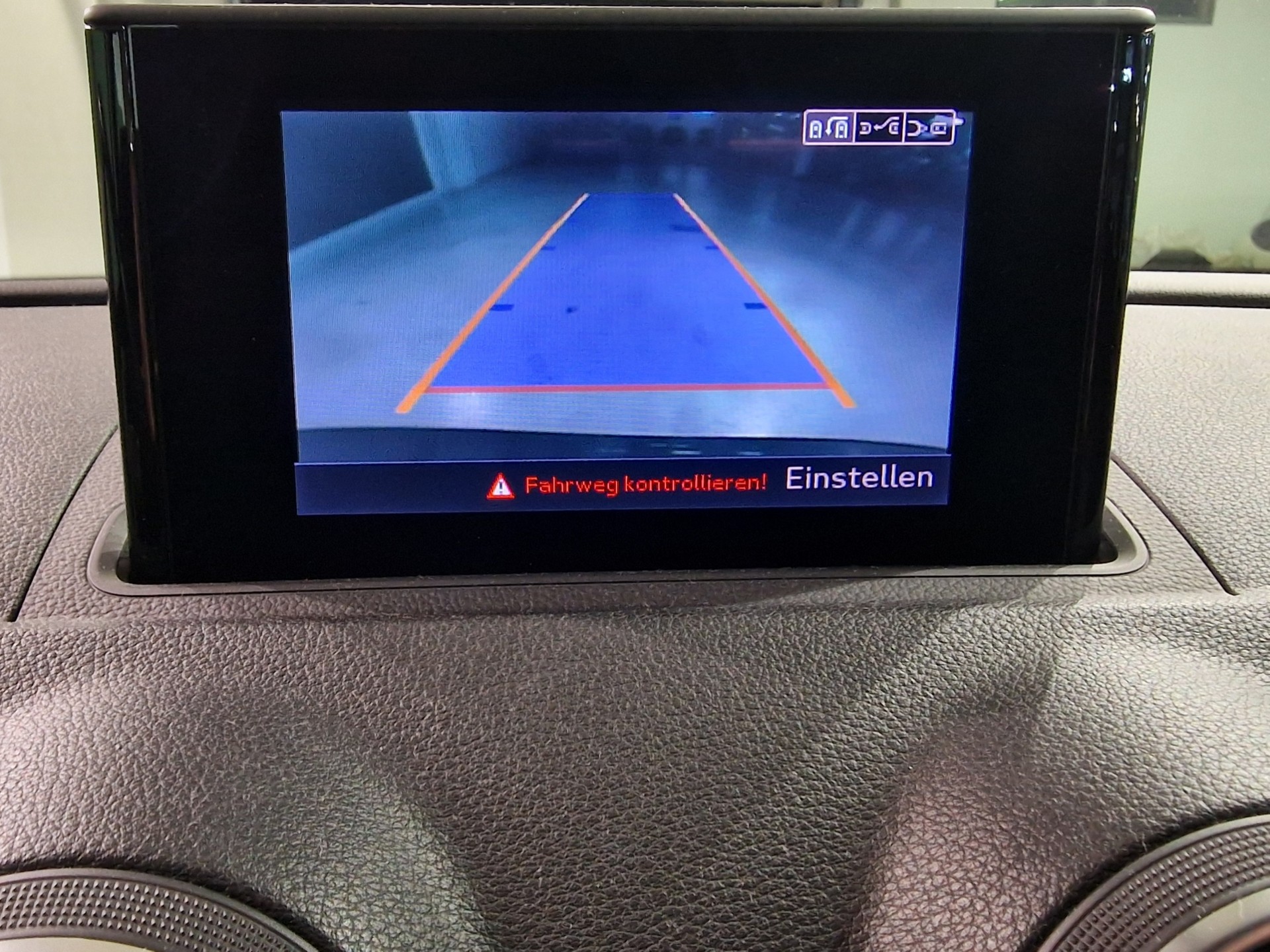 AUDI A3 Limousine 2.0 TDI Ambition-image-9