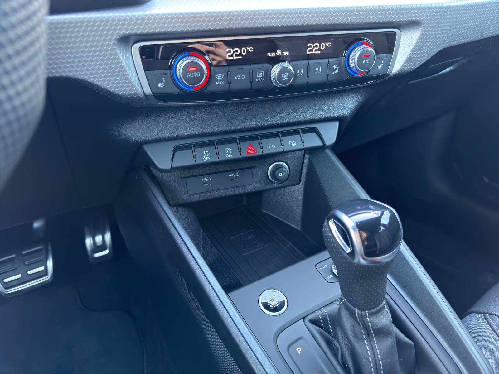 AUDI A1 Sportback 35 TFSI S Line S-tronic-image-10
