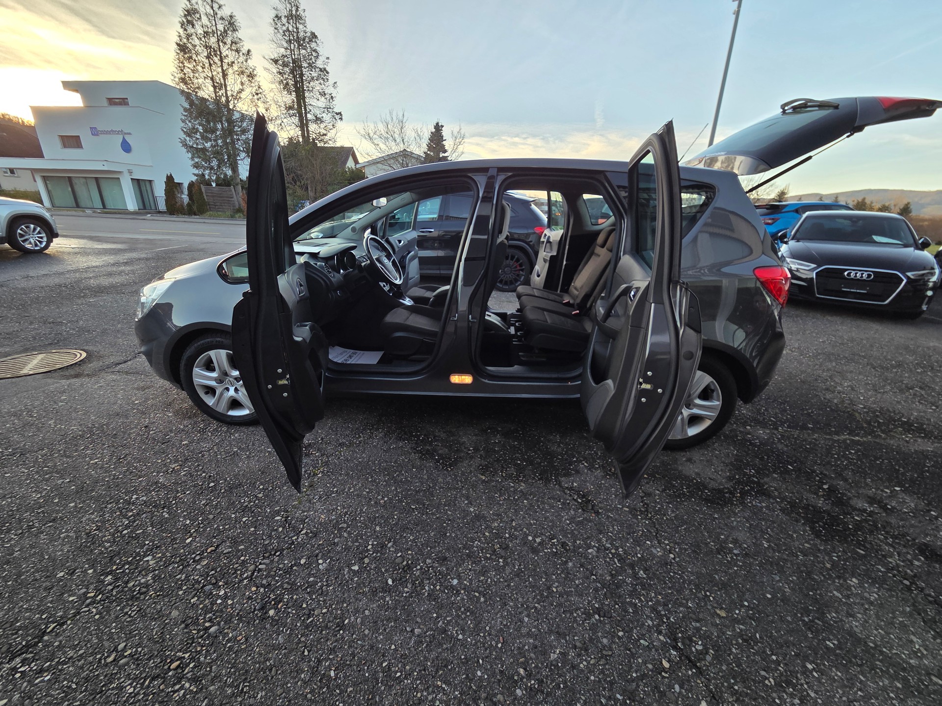 OPEL Meriva 1.4 TP Enjoy-image-15