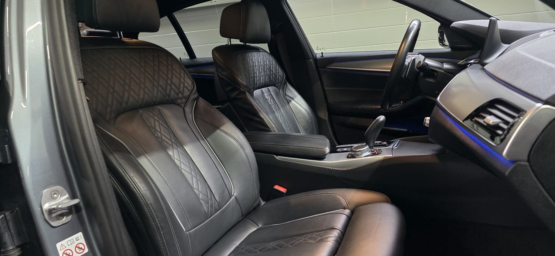 BMW 530e xDrive M-Sport Steptronic-image-27