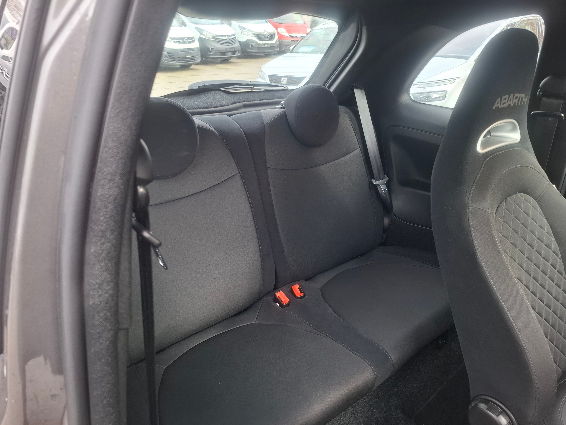 FIAT 595 1.4 16V Turbo Abarth - 70 Anniversario-image-11