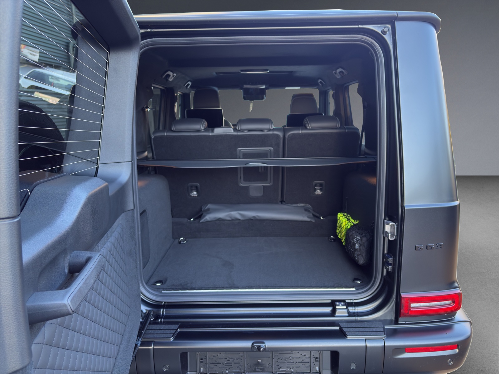 MERCEDES-BENZ G 63 AMG 9G-Tronic-image-7