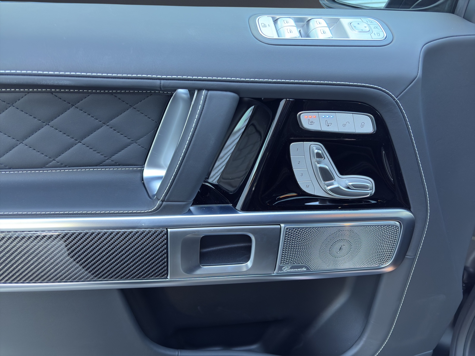 MERCEDES-BENZ G 63 AMG 9G-Tronic-image-10