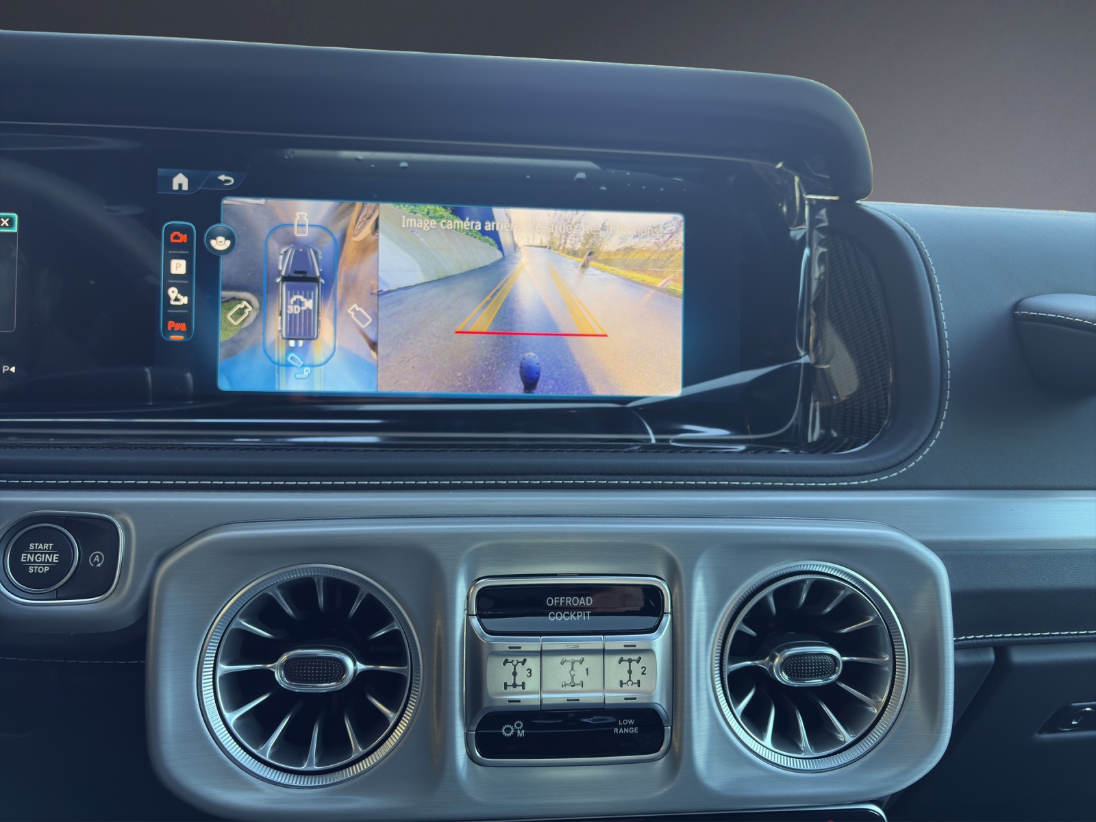 MERCEDES-BENZ G 63 AMG 9G-Tronic-image-13