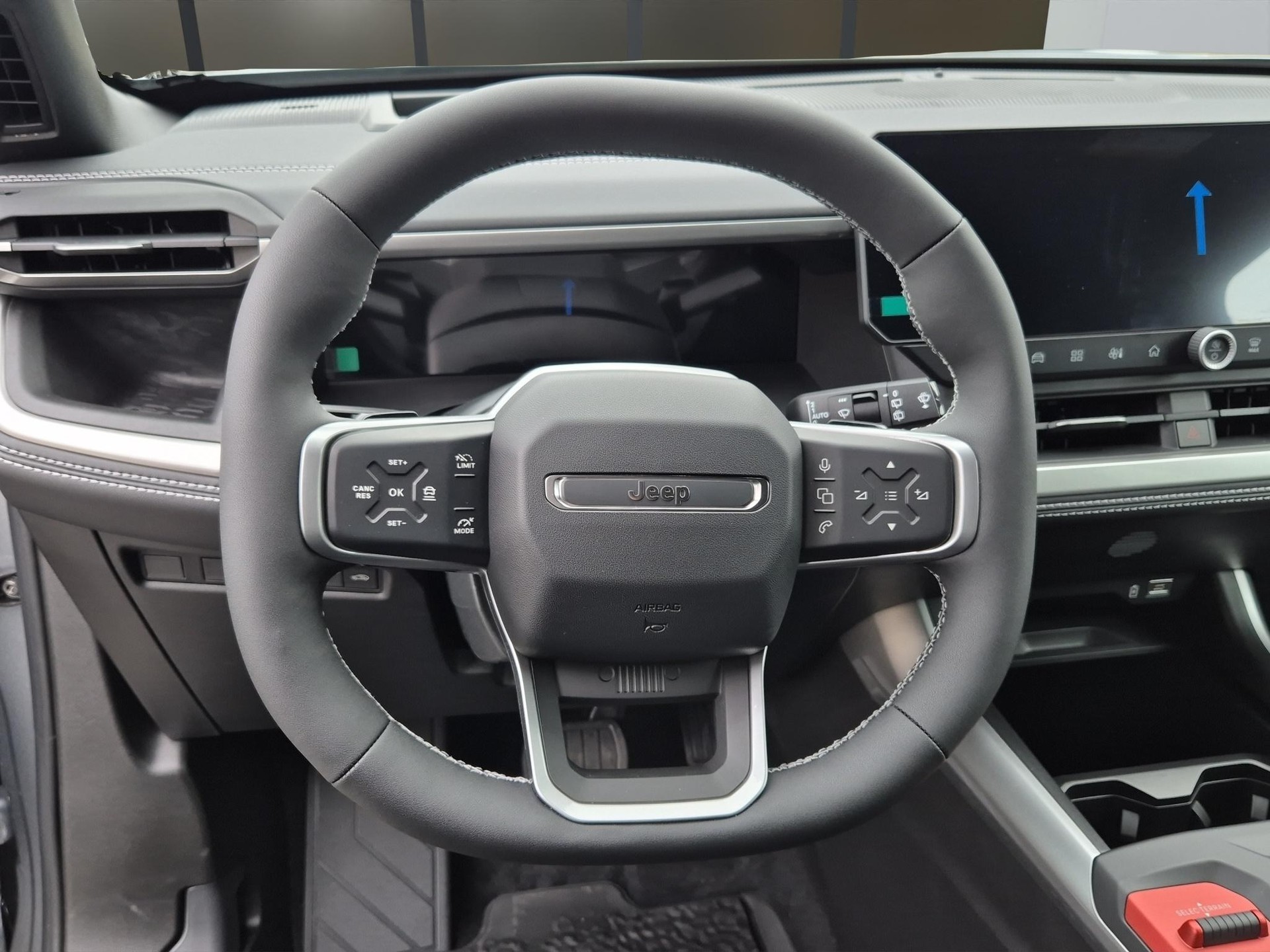 JEEP Compass 1.2 MHEV First Edition-image-9