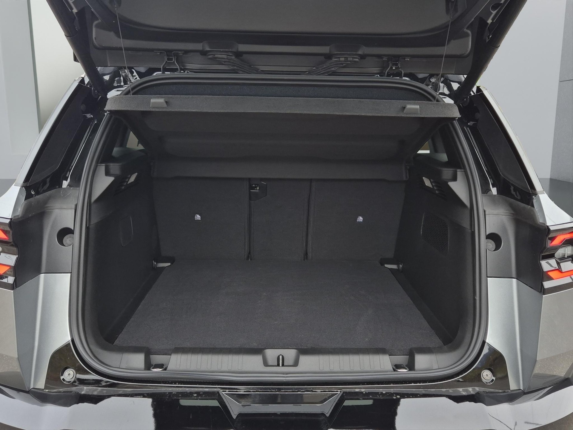 JEEP Compass 1.2 MHEV First Edition-image-17