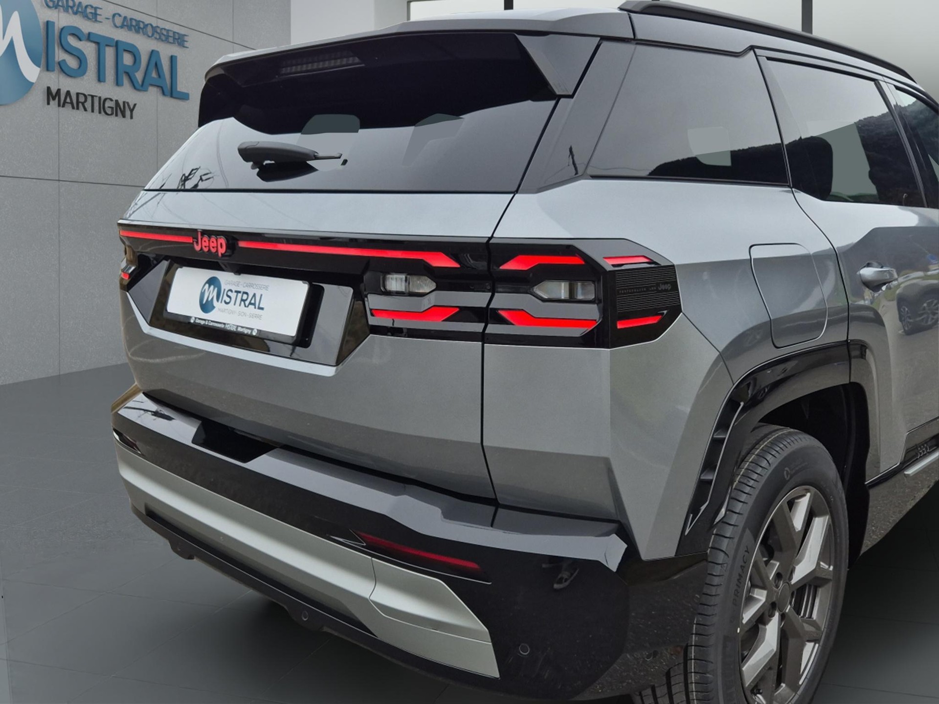 JEEP Compass 1.2 MHEV First Edition-image-16