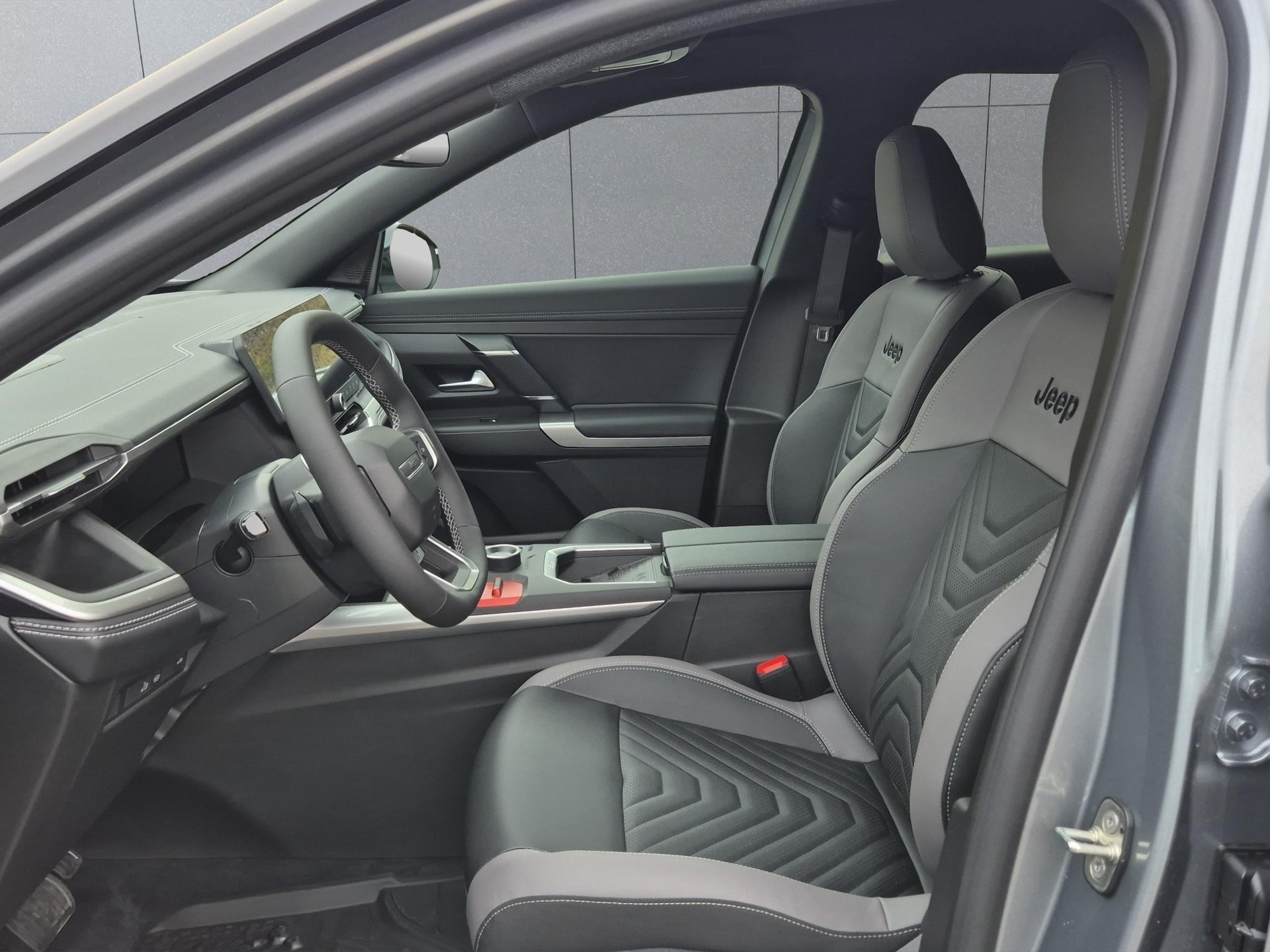 JEEP Compass 1.2 MHEV First Edition-image-8