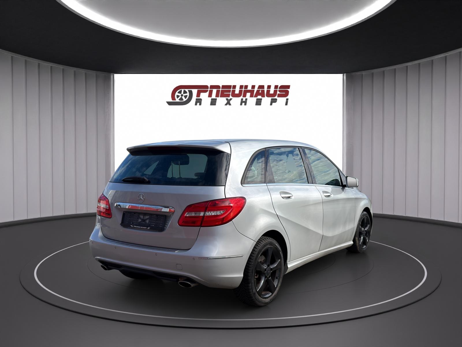 MERCEDES-BENZ B 180 CDI 7G-DCT-image-5