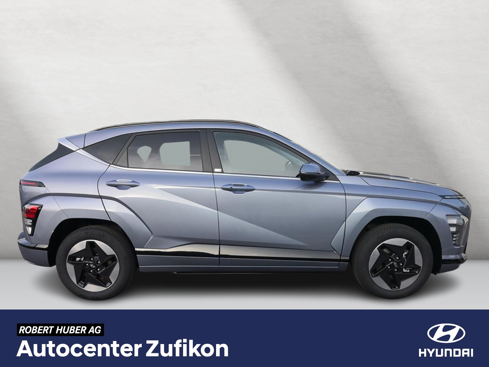 HYUNDAI Kona EV 65.4 kWh Amplia-image-1